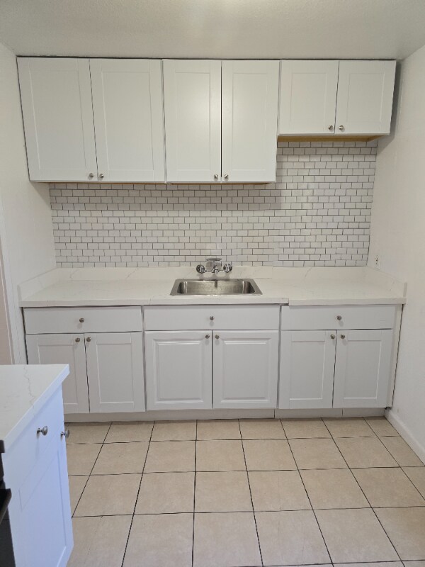 Foto del edificio - 2229 Fernley Ave