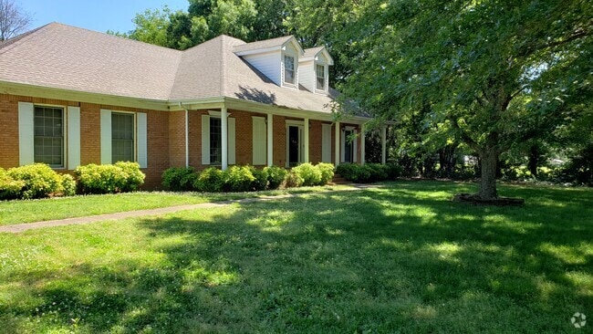 Building Photo - 24985 Capshaw Rd