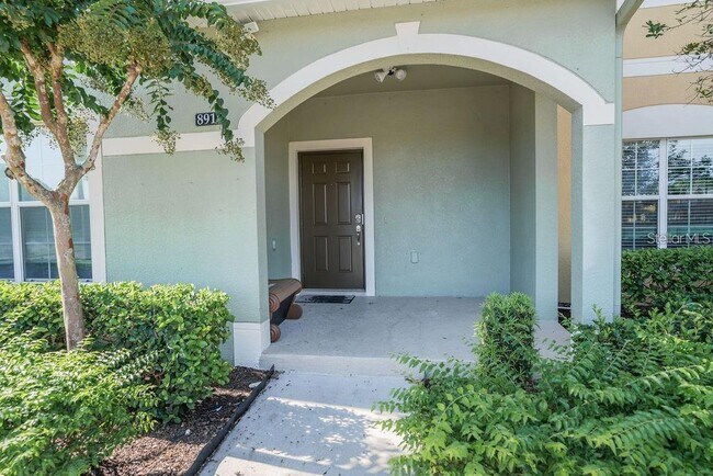 Building Photo - 8918 Majesty Palm Rd
