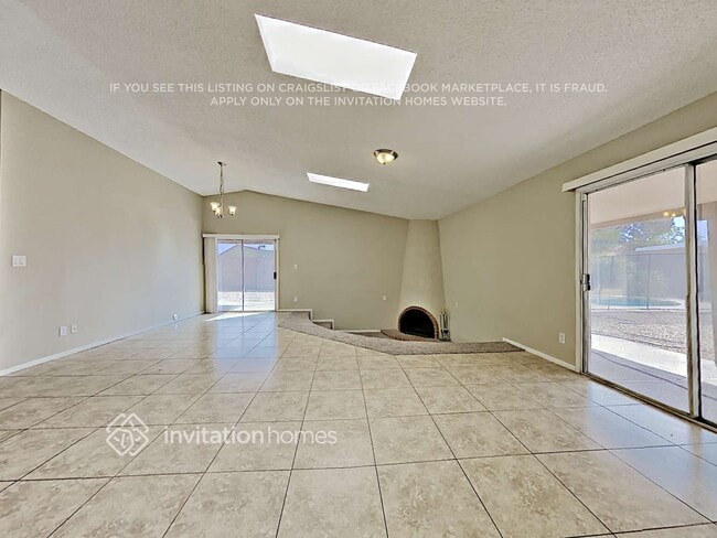 Foto del edificio - 5319 W Vogel Ave