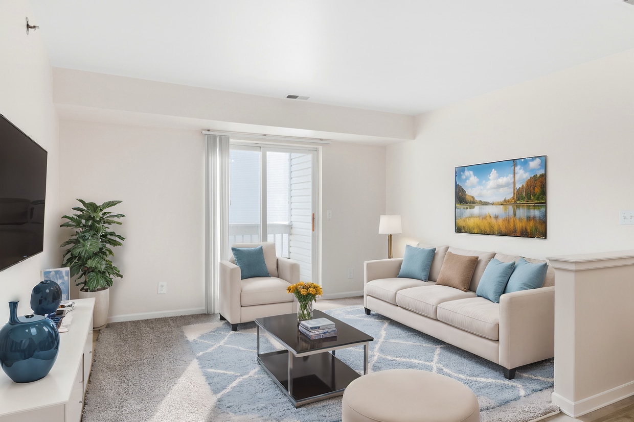 Primary Photo - Chestnut Court Apartments