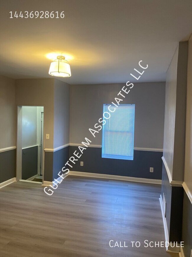 Foto del edificio - 702 N Kenwood Ave