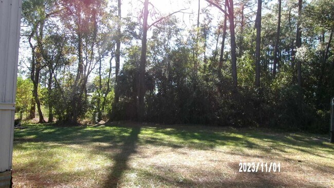 Building Photo - 8051 Dooley Dr