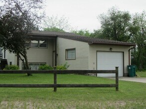 Building Photo - 556 Norma Ave