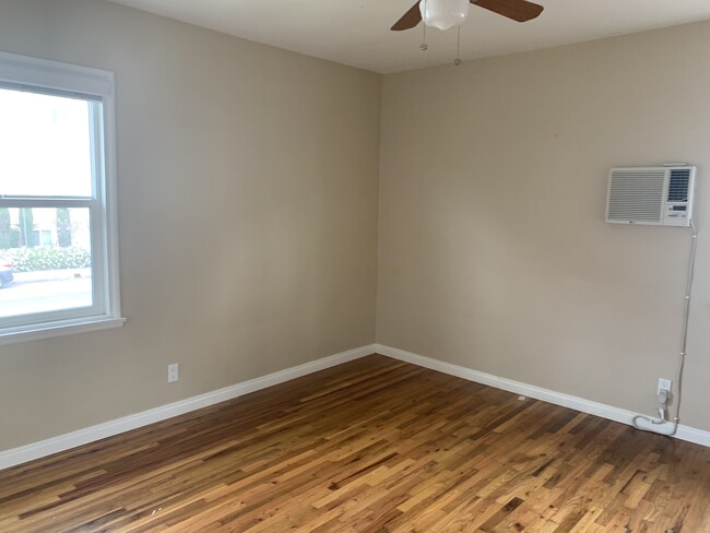 Bedroom - 11960 W Magnolia Blvd