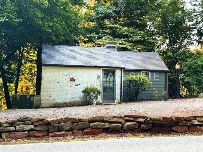 COZY 1 BEDROOM FULLY FURNISHED COTTAGE IN ... - COZY 1 BEDROOM FULLY FURNISHED COTTAGE IN ... House