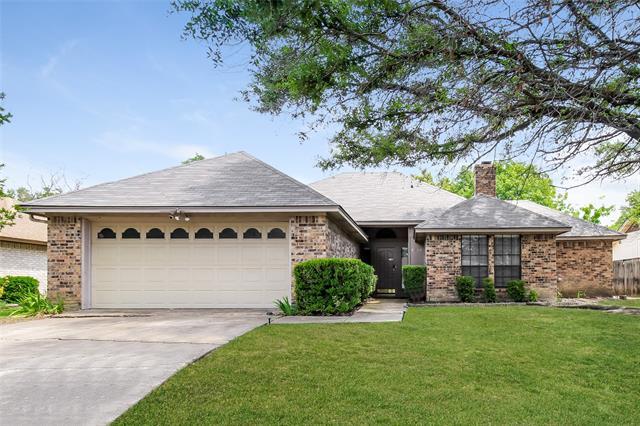 Foto principal - 4812 Applewood Rd