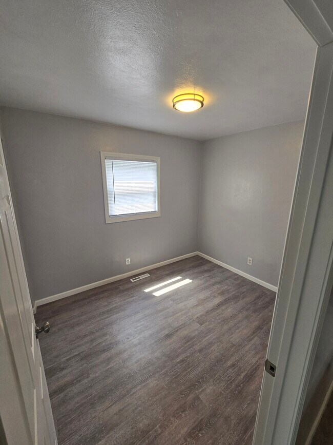 Foto del edificio - 1712 Georgia St