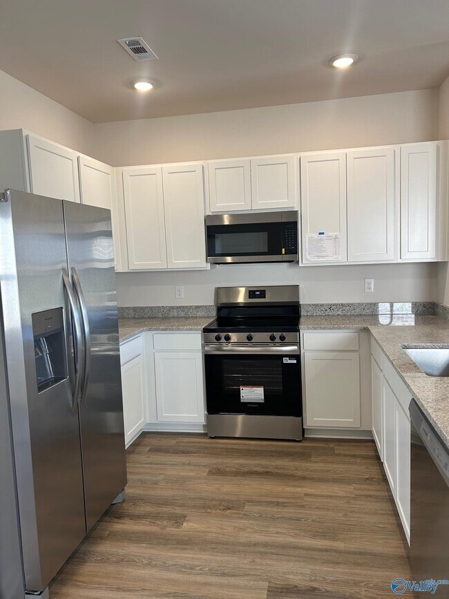 Foto del edificio - 3405 Cool Spgs Ave SW