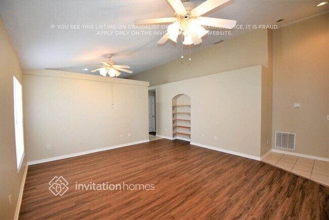 Building Photo - 6240 Crickethollow Dr