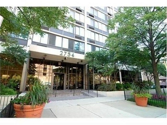Foto principal - 2754 N Hampden Ct