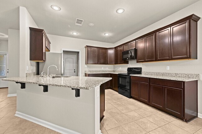 Building Photo - 15339 Mossystone Dr