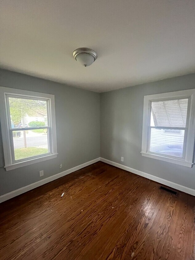 Foto del edificio - Beautiful 3 bedroom house in Louisville!