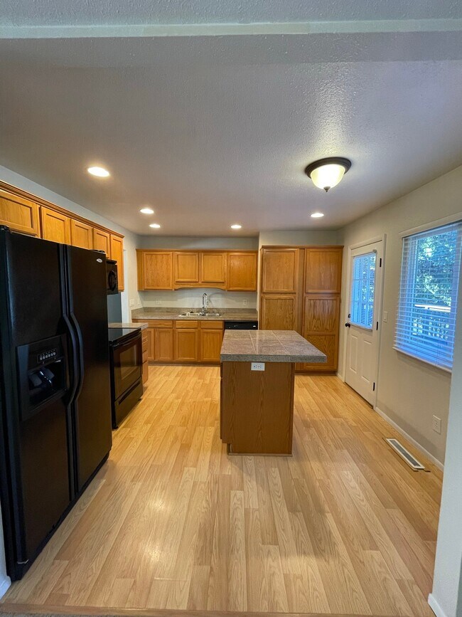 Photo - 2640 Villa Loma Dr House