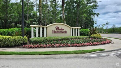 Building Photo - 3850 Sawgrass Way