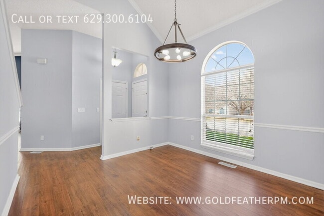 Photo - 905 Split Oak Dr House