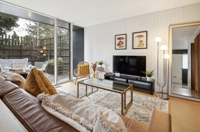 Foto del edificio - 721 N 38th St