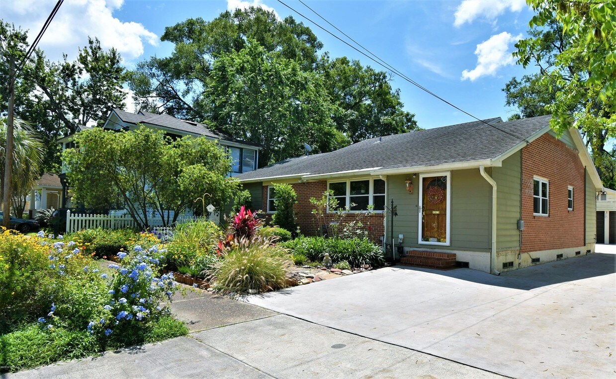 4540 Astral St Unit GARAGE, Jacksonville, FL 32205 Apartment for Rent