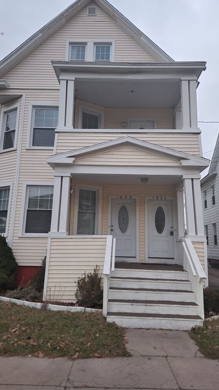 Foto principal - 1432 Ella T Grasso Blvd