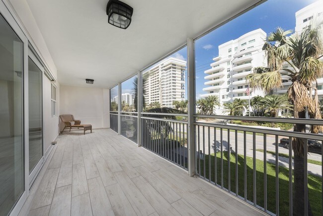 Building Photo - 2501 S Ocean Blvd