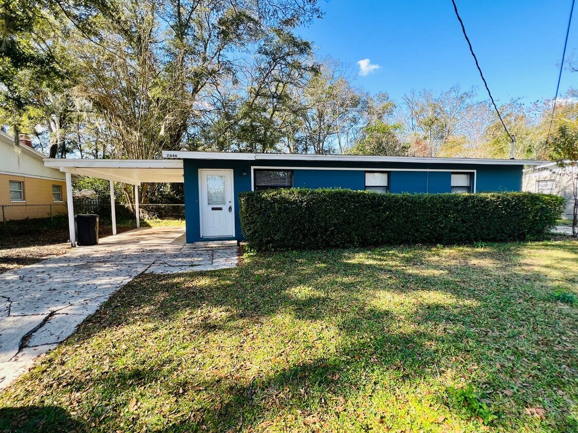 Foto principal - Lovely remodeled home in West Jacksonville