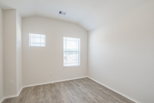 Building Photo - 14019 GCD - Denver