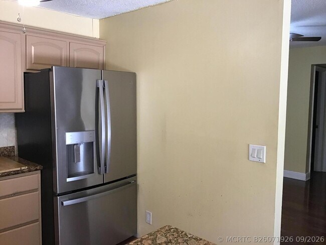 Foto del edificio - 1600 Forest Lakes Cir