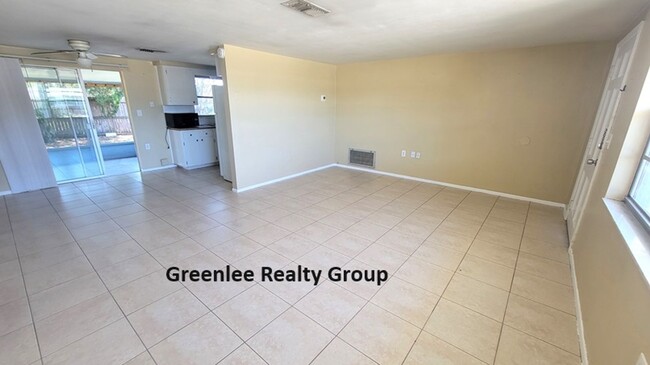 Foto del edificio - Cozy 2 Bed/1Bath Home in New Port Richey