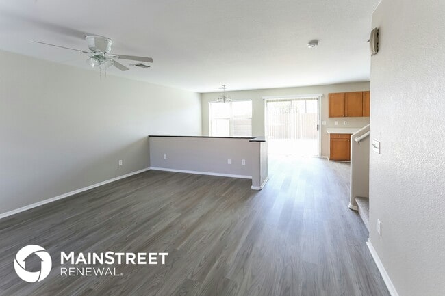 Building Photo - 9509 W Monte Vista Rd