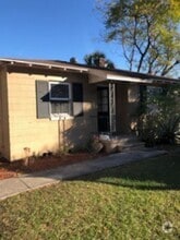 Building Photo - 1838 E Elm Rd