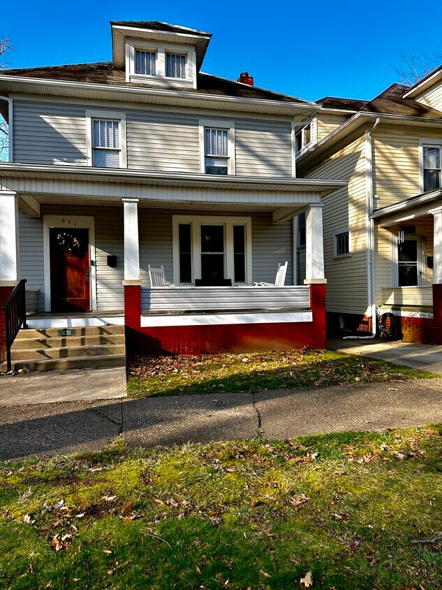 Foto principal - 631 4th St