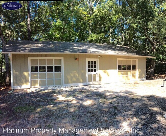 Building Photo - 3 br, 2 bath House - 62 Julian Farm Road