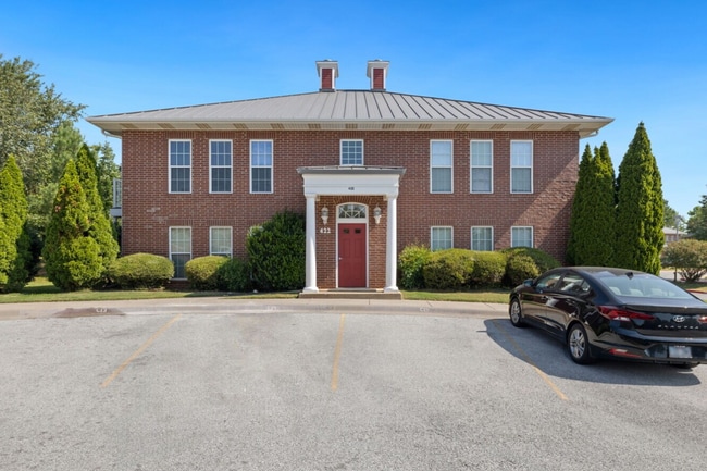 Building Photo - Robinson Park Apartments