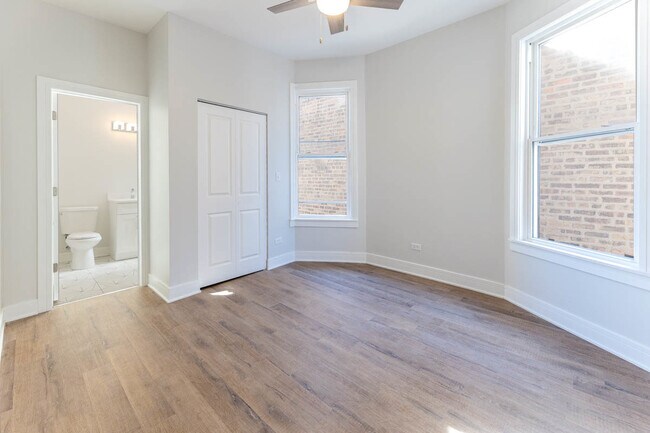 Building Photo - 2453 N Mozart St