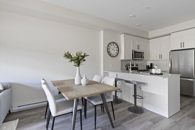 Interior Photo - The Rise Apartment Homes