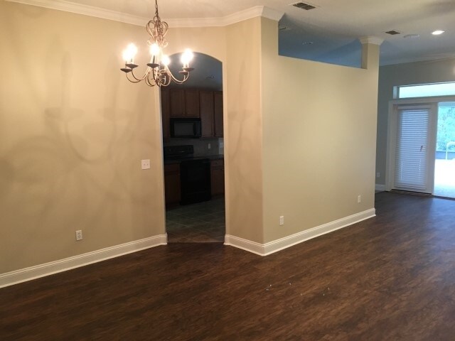 Foto del edificio - 4632 Peele St