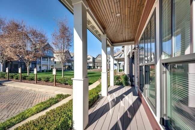 Building Photo - Great 3BE/2.5BA cottage home in popular Ri...