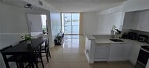 Foto principal - 5077 NW 7th St