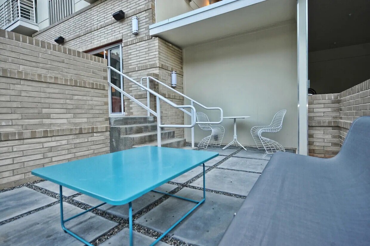 Foto del edificio - 1800 Commonwealth Ave