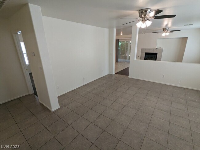 Foto del edificio - 5212 Welch Valley Ave