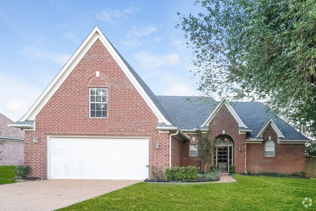 Building Photo - 4072 Destin Dr