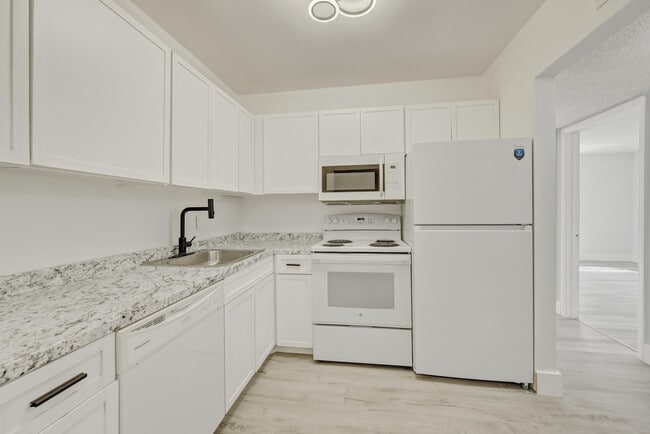 Foto del edificio - 13730 SW 90th Ave