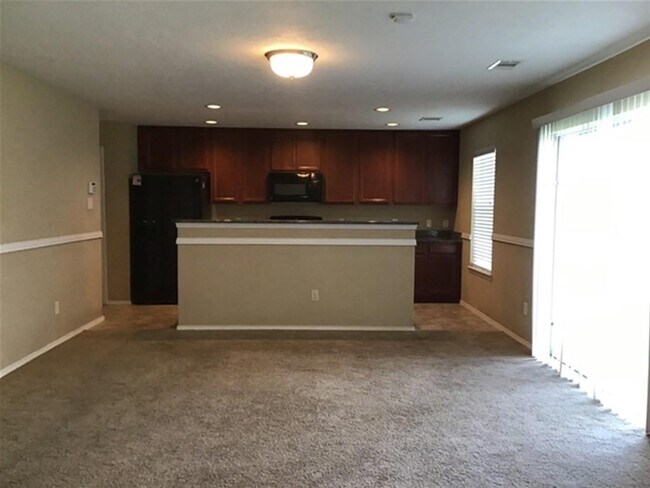 Foto del edificio - 15326 Boulder Hollow Ln