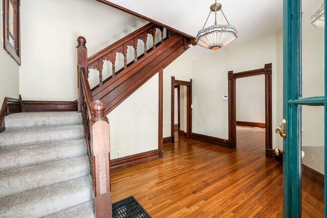 Foto del edificio - 224 Wilber Ave