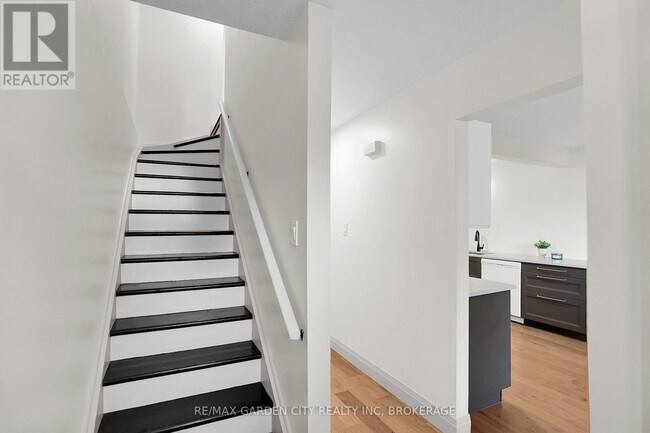 Photo du bâtiment - 185 Denistoun St