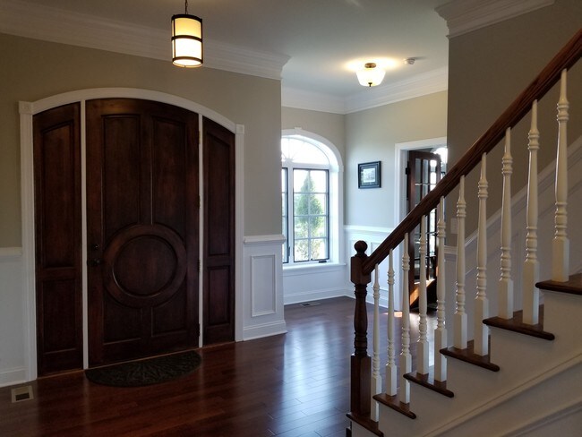 Foto del edificio - 313 Ridge Rd