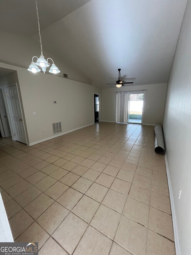 Foto del edificio - 513 E Lawnwood Ave