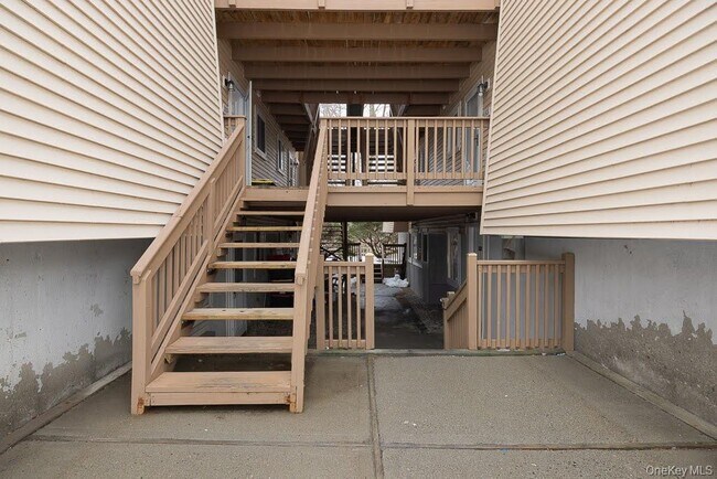 Foto del edificio - 506 Fox Run Ln