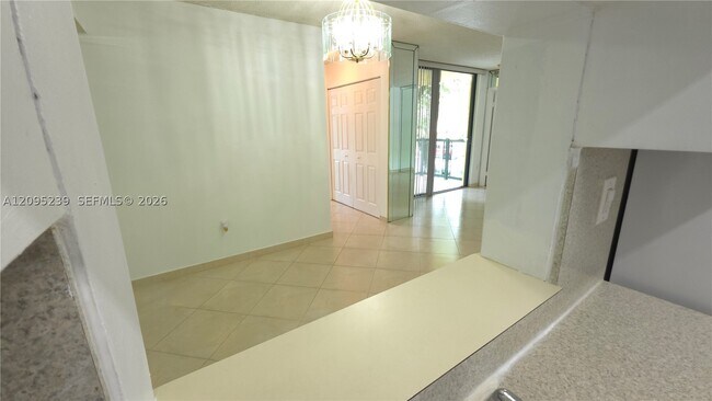 Foto del edificio - 11800 SW 18th St