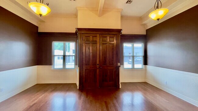 Front Doors - 217 N Wright St